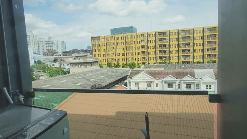 The Excel Hideaway Sukhumvit 50, Bangkok, 1112 Roem Charoen Alley, Phra Kanong, Khlong Toei, Bangkok, 1 Bedroom, 30 sqm, Condo For Rent, by Khun Toey เตย, 500444692 - DDproperty.com