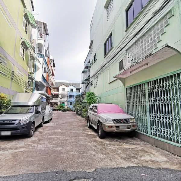 3-BR Townhouse, Bangkok, Ban Chang Lo, Bangkok Noi, Bangkok, 3 Bedrooms, 870 sqm, Townhouse For Sale, by Pemika Aukkaraleekul, 500444722 - DDproperty.com
