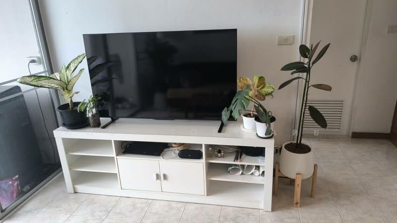 Monterey Place, Bangkok, Rama 4 Road, Khlong Toei, Bangkok, 1 Bedroom, 57 sqm, Condo For Rent, by Khun Toey เตย, 500444729 - DDproperty.com