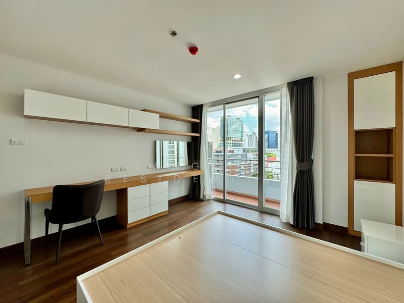 Queen’s Park View, Bangkok, 55 Soi Methi Niwet, Khong Tan, Khlong Toei, Bangkok, 3 Bedrooms, 150 sqm, Apartment For Rent, by Bangkok Residential, 500444730 - DDproperty.com