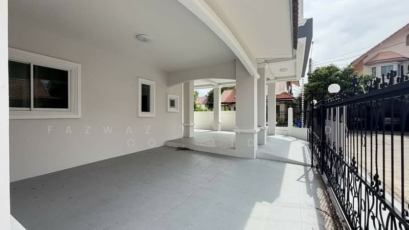 Rare 5BR Family House in Sai Mai with an Expansive 320 Sq.M. Layout, Bangkok, Sai Mai, Bangkok, 5 Bedrooms, 320 sqm, Single Detached House For Sale, by Fazwaz (Thailand) Co., Ltd., 500444737 - DDproperty.com