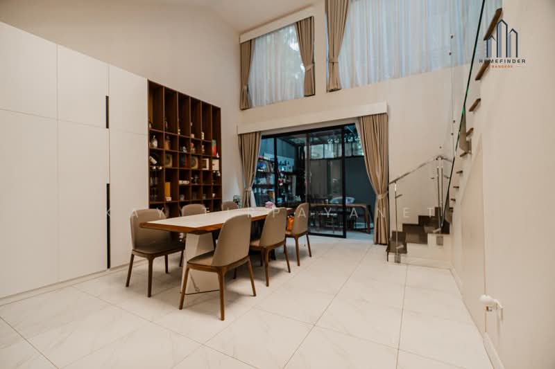 The Park Lane Sukhumvit 105-Lasalle 24, Bangkok, Sukhumvit 107 Lasalle Road, Bang Na, Bang Na, Bangkok, 4 Bedrooms, 350 sqm, Townhouse For Sale, by Kay Tippayanet, 500444750 - DDproperty.com