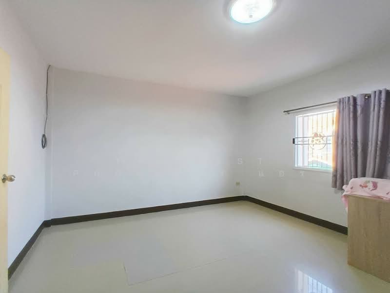 ประภัสสร เนเชอรัลปาร์ค ชลบุรี, Chon Buri (Pattaya), Bueng, Si Racha, Chon Buri (Pattaya), 3 Bedrooms, 133 sqm, Townhouse For Sale, by The Best Property แอร์, 500444761 - DDproperty.com