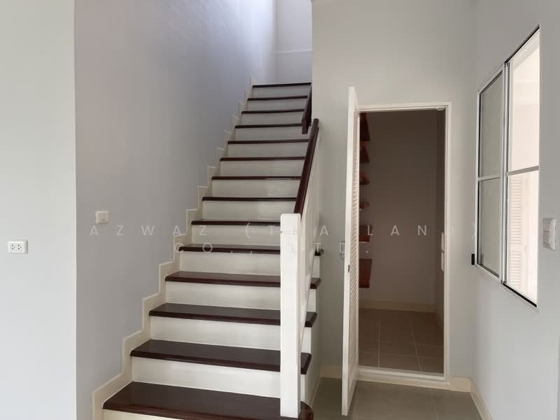 Mantana Onnut-Wongwaen, Bangkok, Sukhaphiban 2 Road, Dok Mai, Prawet, Bangkok, 4 Bedrooms, 80 sqm, Single Detached House For Sale, by Fazwaz (Thailand) Co., Ltd., 500444768 - DDproperty.com