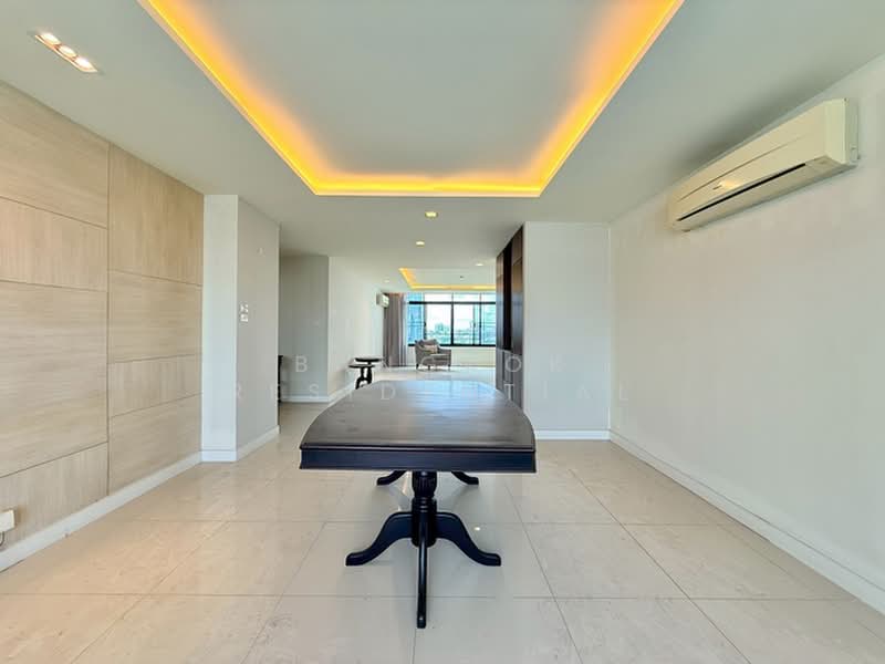 Rom Sai Residence, Bangkok, Sukhumvit Soi 55/25, Khlong Tan Nua, Watthana, Bangkok, 3 Bedrooms, 240 sqm, Apartment For Rent, by Bangkok Residential, 500444802 - DDproperty.com