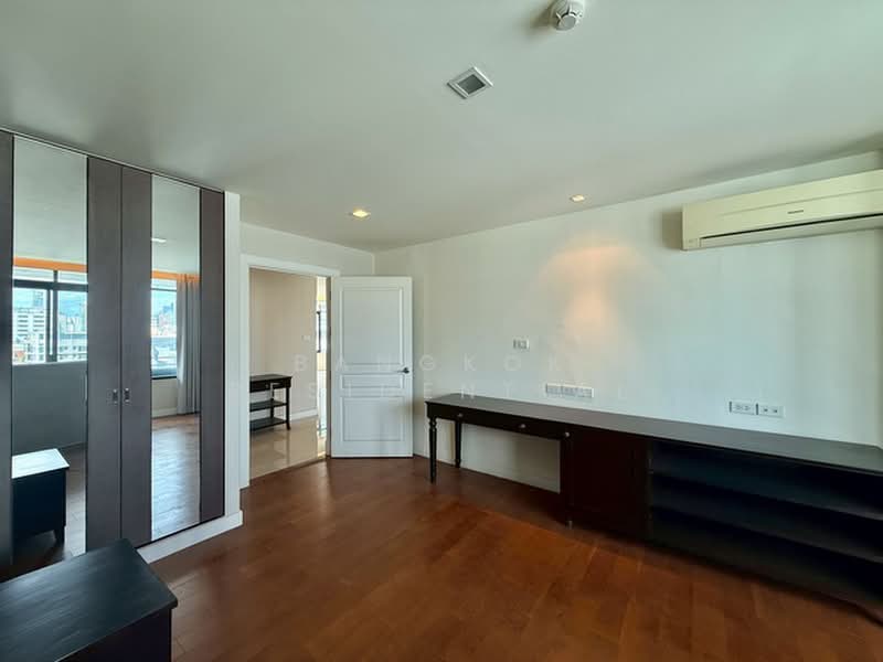 Rom Sai Residence : อาคารร่มไทร, กรุงเทพ, สุขุมวิท ซอย 55/25, คลองตันเหนือ, วัฒนา, กรุงเทพ, 240 ตร.ม., อพาร์ทเมนท์ ให้เช่า, โดย Bangkok Residential, 500444802 - DDproperty.com