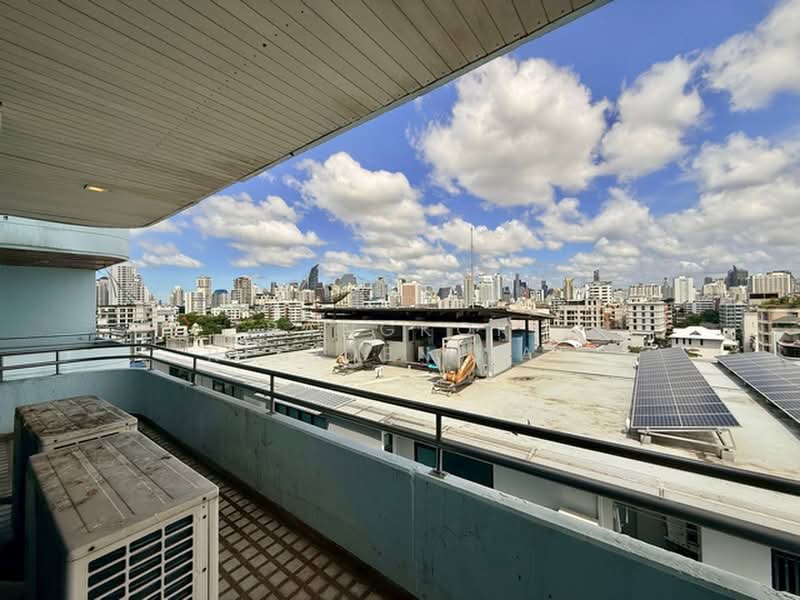 Rom Sai Residence, Bangkok, Sukhumvit Soi 55/25, Khlong Tan Nua, Watthana, Bangkok, 3 Bedrooms, 240 sqm, Apartment For Rent, by Bangkok Residential, 500444802 - DDproperty.com