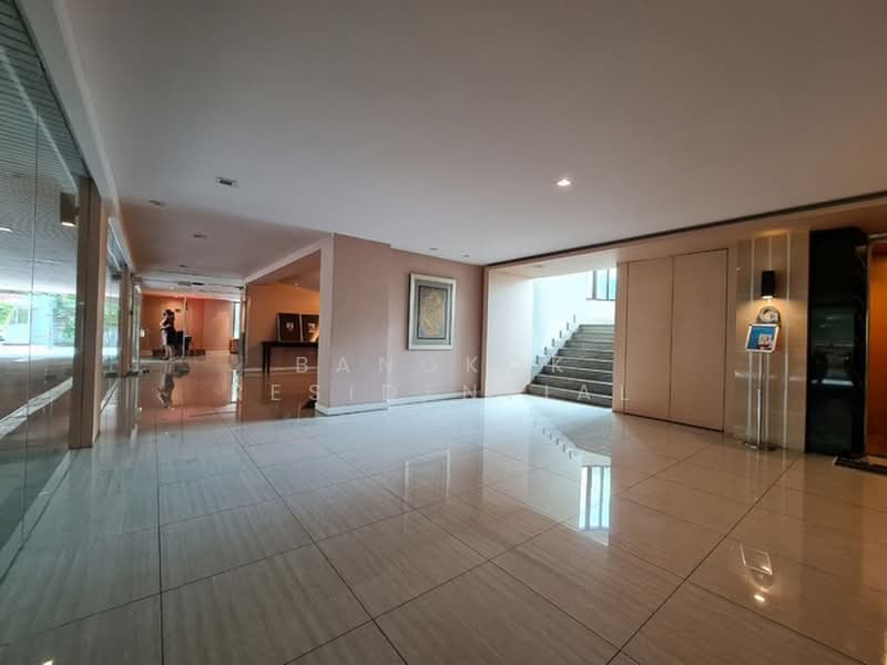 Rom Sai Residence : อาคารร่มไทร, กรุงเทพ, สุขุมวิท ซอย 55/25, คลองตันเหนือ, วัฒนา, กรุงเทพ, 240 ตร.ม., อพาร์ทเมนท์ ให้เช่า, โดย Bangkok Residential, 500444802 - DDproperty.com