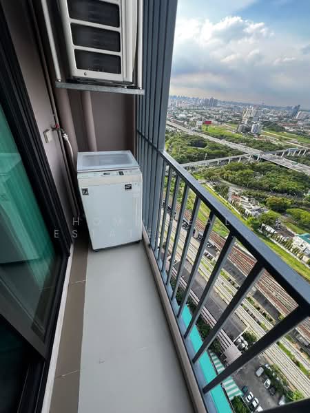 Rich Park @ Triple Station, Bangkok, 591 Srinakarin Road, Suan Luang, Bangkok, 1 Bedroom, 28 sqm, Condo For Sale, by HOME Real Estate Service, 500444807 - DDproperty.com