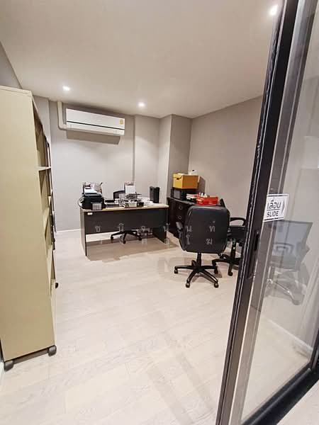 Detached House 4 Bedrooms Government Complex Chaengwattana, Bangkok, แจ้งวัฒนะ, Thung Song Hong, Lak Si, Bangkok, 4 Bedrooms, 460 sqm, Single Detached House For Rent, by Chanitnun Mewongukote, 500444817 - DDproperty.com