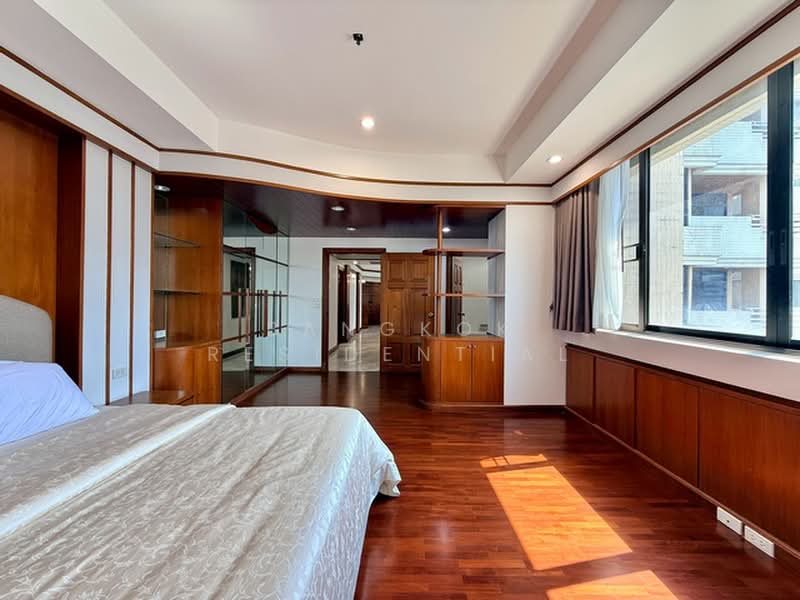 Ruamsuk Condominium, Bangkok, 12 Soi Athakravi, Khong Tan, Khlong Toei, Bangkok, 3 Bedrooms, 316 sqm, Condo For Rent, by Bangkok Residential, 500444828 - DDproperty.com