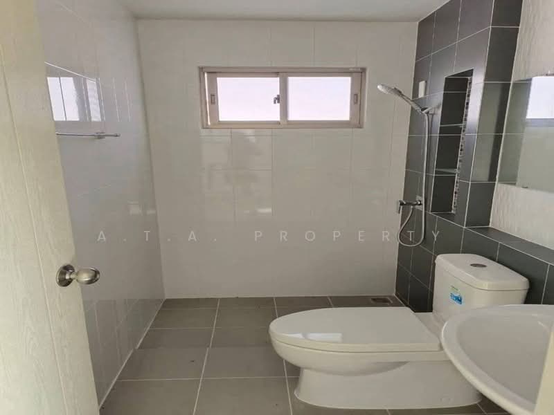Baan Rim Khao Bangphra, Chon Buri (Pattaya), Sukhaphiban 7 Road, Bang Phra, Si Racha, Chon Buri (Pattaya), 3 Bedrooms, 250 sqm, Single Detached House For Sale, by A.T.A. Property, 500444839 - DDproperty.com