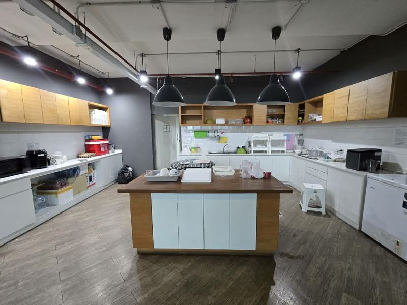 SSP Tower 1, Bangkok, 555 Soi Sukhumvit 63, Khlong Tan Nua, Watthana, Bangkok, , 429 sqm, Office Space For Rent, by Ailada Ngamsri, 500444845 - DDproperty.com
