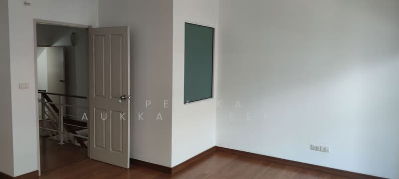 3-BR Townhouse, Bangkok, Dao Khanong, Thon Buri, Bangkok, 3 Bedrooms, 80 sqm, Townhouse For Sale, by Pemika Aukkaraleekul, 500444855 - DDproperty.com
