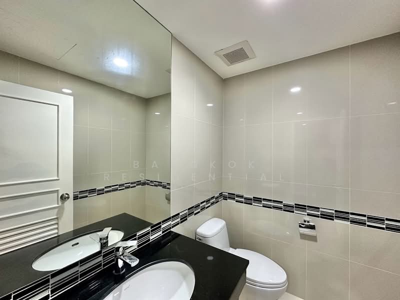 President Park Sukhumvit 24, Bangkok, 99 Sukhumvit 24 Alley, Khlongtoei Nua, Watthana, Bangkok, 3 Bedrooms, 260 sqm, Condo For Rent, by Bangkok Residential, 500444864 - DDproperty.com