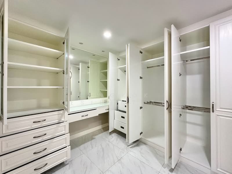 President Park Sukhumvit 24, Bangkok, 99 Sukhumvit 24 Alley, Khlongtoei Nua, Watthana, Bangkok, 3 Bedrooms, 260 sqm, Condo For Rent, by Bangkok Residential, 500444864 - DDproperty.com
