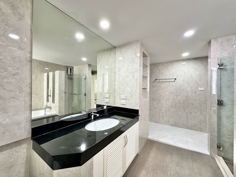 President Park Sukhumvit 24, Bangkok, 99 Sukhumvit 24 Alley, Khlongtoei Nua, Watthana, Bangkok, 3 Bedrooms, 260 sqm, Condo For Rent, by Bangkok Residential, 500444864 - DDproperty.com