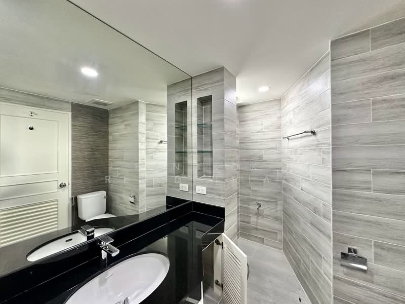 President Park Sukhumvit 24, Bangkok, 99 Sukhumvit 24 Alley, Khlongtoei Nua, Watthana, Bangkok, 3 Bedrooms, 260 sqm, Condo For Rent, by Bangkok Residential, 500444864 - DDproperty.com