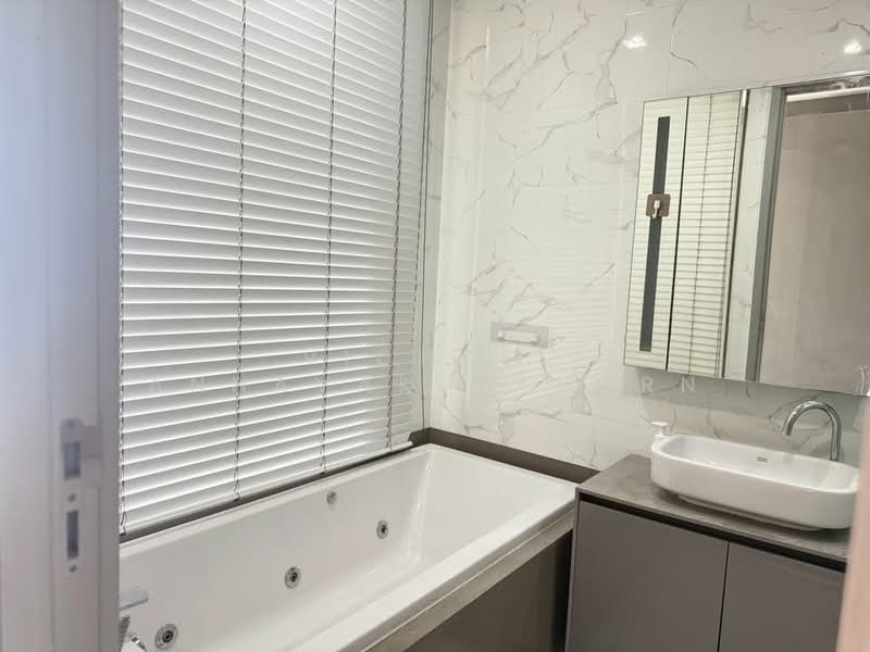 M Phayathai, Bangkok, 31 Phayatai Road, Thanon Phaya Thai, Ratchathewi, Bangkok, 2 Bedrooms, 65 sqm, Condo For Rent, by Vichai Annavakulthorn, 500444883 - DDproperty.com