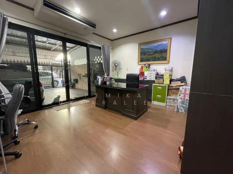 undefined, Bangkok, Bang Klo, Bang Kho Laem, Bangkok, 4 Bedrooms, 100 sqm, Townhouse For Sale, by Pemika Aukkaraleekul, 500444902 - DDproperty.com
