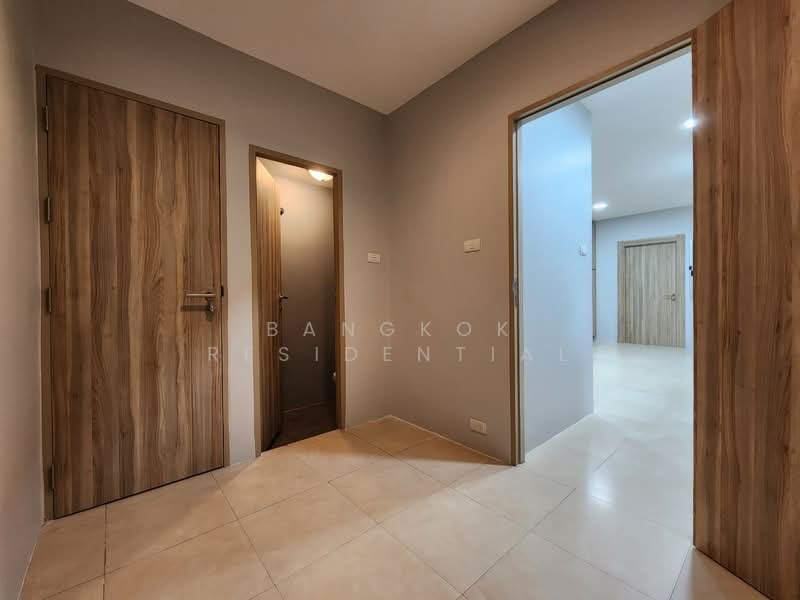 Raj Mansion, Bangkok, 31-33 Soi Sukhumvit 20, Khlong Toei, Bangkok, 4 Bedrooms, 381 sqm, Apartment For Rent, by Bangkok Residential, 500444904 - DDproperty.com