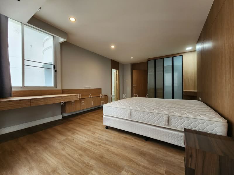 Raj Mansion, Bangkok, 31-33 Soi Sukhumvit 20, Khlong Toei, Bangkok, 4 Bedrooms, 381 sqm, Apartment For Rent, by Bangkok Residential, 500444904 - DDproperty.com