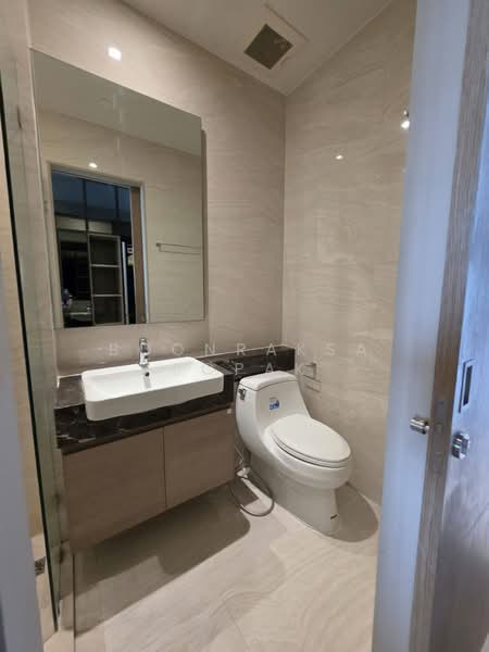 ASHTON Silom, Bangkok, 166 Silom Road, Bang Rak, Bangkok, 1 Bedroom, 31 sqm, Condo For Rent, by Boonraksa Sopak, 500444926 - DDproperty.com