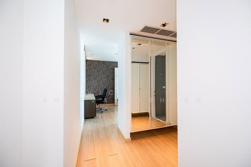 Athenee Residence, Bangkok, 65 Witthayu Road, Lumphini, Pathum Wan, Bangkok, 2 Bedrooms, 130 sqm, Condo For Rent, by Vichai Annavakulthorn, 500444929 - DDproperty.com