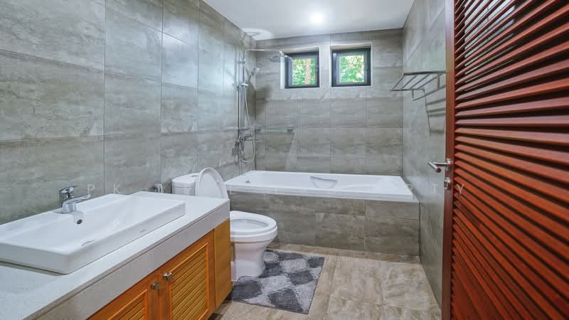 7R1060 Pool villa for rent 4 bedroom 7 bathroom 400,000/month at rawai have fully furnished, Phuket, Rawai, Muang Phuket, Phuket, 4 Bedrooms, 1,000 sqm, Villa For Rent, by PK LIFE Property, 500444940 - DDproperty.com