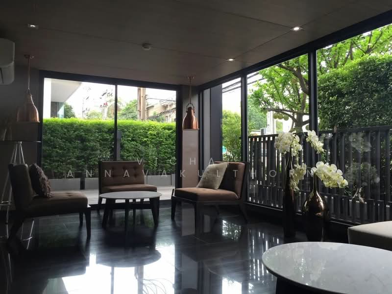 Socio Reference 61, Bangkok, Sukhumvit 61, Khlongtoei Nua, Watthana, Bangkok, 2 Bedrooms, 62 sqm, Condo For Rent, by Vichai  Annavakulthorn, 500444942 - DDproperty.com