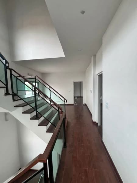 The City Ekkamai-Ladprao, Bangkok, Pradit Manutham Road, Phlapphla, Wang Thonglang, Bangkok, 4 Bedrooms, 337 sqm, Single Detached House For Rent, by Boonraksa Sopak, 500444957 - DDproperty.com