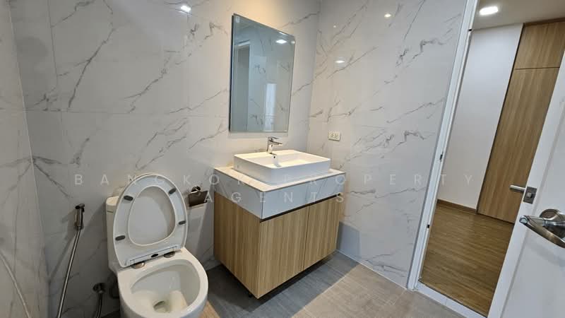 Baan Kwanta, Bangkok, 87 Sukhumvit Road, Khlong Tan Nua, Watthana, Bangkok, 2 Bedrooms, 150 sqm, Condo For Rent, by BANGKOK PROPERTY AGENTS, 500444971 - DDproperty.com
