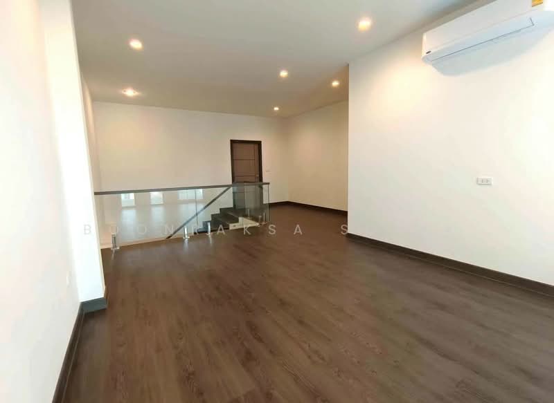 บ้าน 4-ห้องนอน, กรุงเทพ, พระโขนงเหนือ, วัฒนา, กรุงเทพ, 368 ตร.ม., บ้านเดี่ยว ให้เช่า, โดย Boonraksa Sopak, 500444972 - DDproperty.com