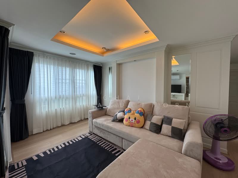 Lumpini Suite Ratchada-Rama 3, Bangkok, Soi Naradhiwat Rajanagarindra 30, Chong Nonsi, Yan Nawa, Bangkok, 2 Bedrooms, 116 sqm, Condo For Rent, by Vichai  Annavakulthorn, 500444996 - DDproperty.com