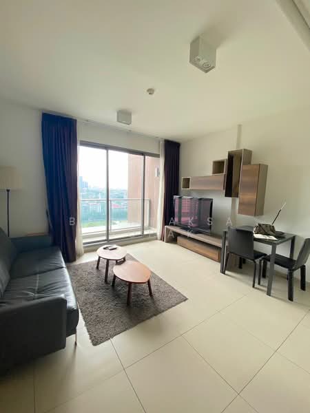 The Lofts Ekkamai, Bangkok, 1415 Sukhumvit Road, Phra Kanong Nua, Watthana, Bangkok, 1 Bedroom, 50 sqm, Condo For Rent, by Boonraksa Sopak, 500445015 - DDproperty.com