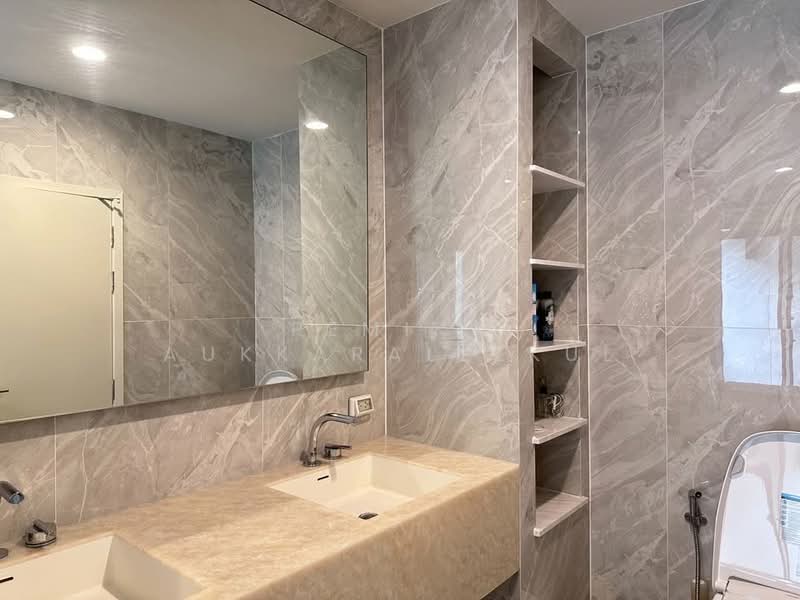 Demi Sathu 49, Bangkok, Sathupradit 49 Bang Pong pang, Bang Pong Pang, Yan Nawa, Bangkok, 3 Bedrooms, 212 sqm, Townhouse For Sale, by Pemika Aukkaraleekul, 500445042 - DDproperty.com
