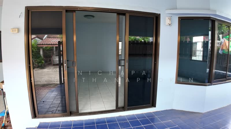 Moo Baan Kittinivet : หมู่บ้านกิตตินิเวศน์, กรุงเทพ, ซอยรามคำแหง 68, หัวหมาก, บางกะปิ, กรุงเทพ, 80 ตร.ม., บ้านเดี่ยว ขาย, โดย Nichapa Santithanaphokin, 500445052 - DDproperty.com