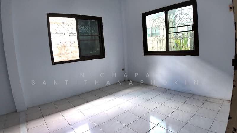 Moo Baan Kittinivet : หมู่บ้านกิตตินิเวศน์, กรุงเทพ, ซอยรามคำแหง 68, หัวหมาก, บางกะปิ, กรุงเทพ, 80 ตร.ม., บ้านเดี่ยว ขาย, โดย Nichapa Santithanaphokin, 500445052 - DDproperty.com