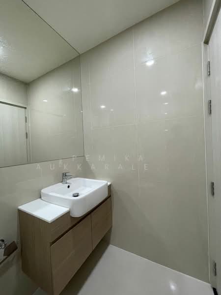 Noble Revolve Ratchada 2, Bangkok, 70 Soi Ratchadaphisek 10, Ratchadaphisek Road, Huai Khwang, Bangkok, 1 Bedroom, 26 sqm, Condo For Sale, by Pemika Aukkaraleekul, 500445063 - DDproperty.com