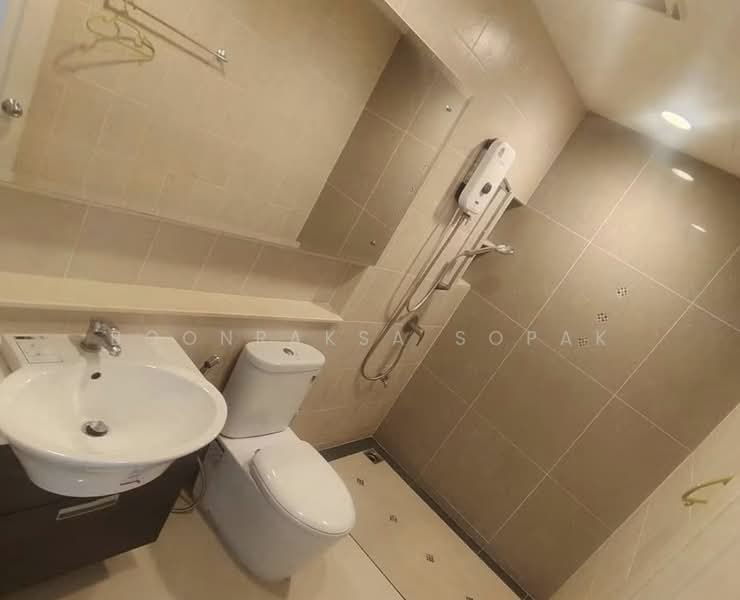 Baan Klang Muang S-Sense Rama 9-Ladprao : บ้านกลางเมือง เอสเซ้นส์ พระราม 9-ลาดพร้าว, กรุงเทพ, ซอยลาดพร้าว 84 ถนนลาดพร้าว, วังทองหลาง, กรุงเทพ, 180 ตร.ม., ทาวน์เฮ้าส์ ให้เช่า, โดย Boonraksa Sopak, 500445081 - DDproperty.com