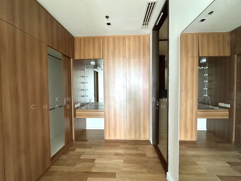 The Lakes, Bangkok, 123 Ratchadaphisek Road, Khlong Toei, Bangkok, 3 Bedrooms, 210 sqm, Condo For Sale, by Knight Frank Chartered (Thailand) Co.,Ltd, 500445093 - DDproperty.com