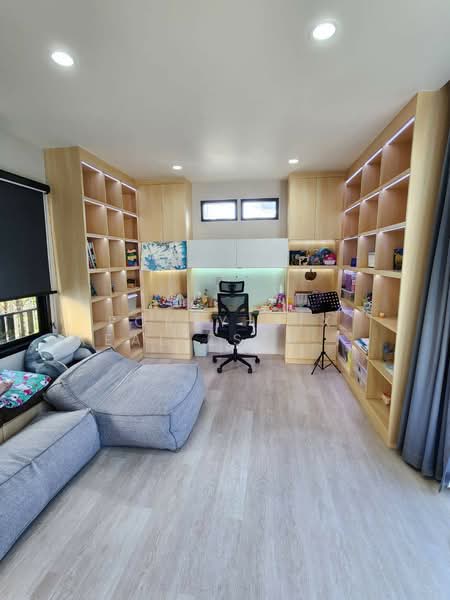 Mantana 2 Bangna Km.7, Samut Prakan, Bang Na-Trat Road, Bang Kaeo, Bang Plee, Samut Prakan, 4 Bedrooms, 369 sqm, Single Detached House For Sale, by Forty-Six Real Estate Group, 500445097 - DDproperty.com