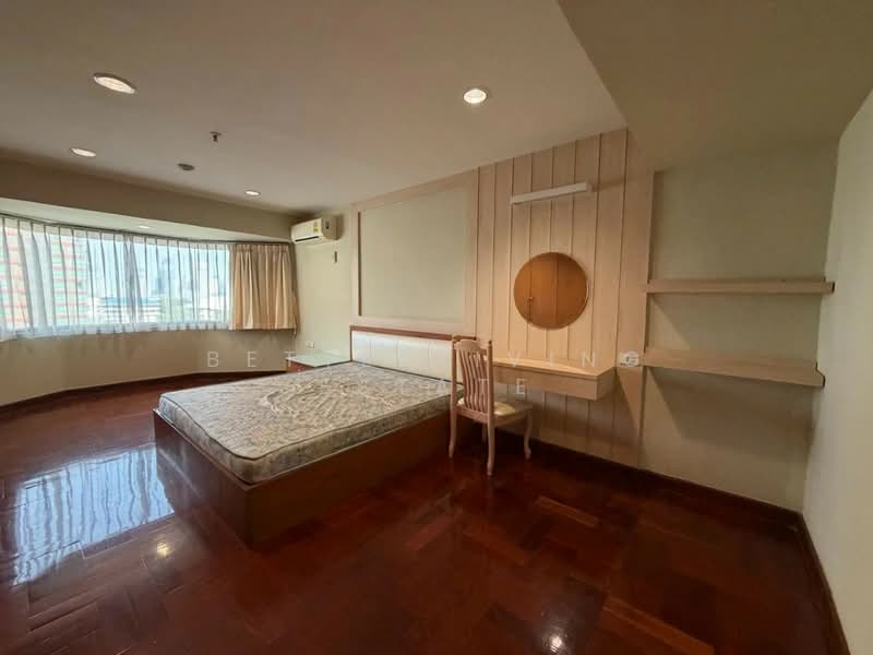 Baan Suanpetch, Bangkok, 18 Soi Sukhumvit 39, Khlong Tan Nua, Watthana, Bangkok, 3 Bedrooms, 265 sqm, Condo For Rent, by BetterLiving Estate, 500445100 - DDproperty.com