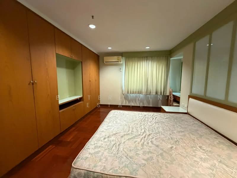 Baan Suanpetch, Bangkok, 18 Soi Sukhumvit 39, Khlong Tan Nua, Watthana, Bangkok, 3 Bedrooms, 265 sqm, Condo For Rent, by BetterLiving Estate, 500445100 - DDproperty.com