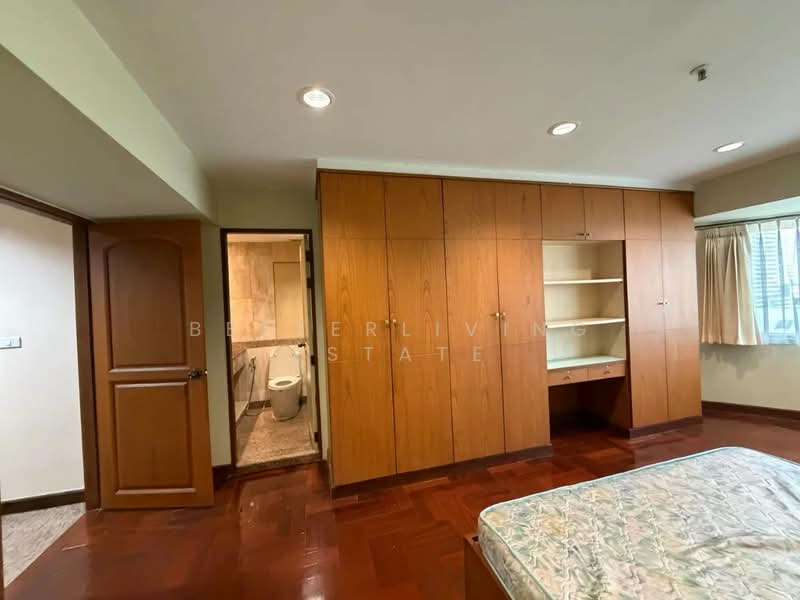 Baan Suanpetch, Bangkok, 18 Soi Sukhumvit 39, Khlong Tan Nua, Watthana, Bangkok, 3 Bedrooms, 265 sqm, Condo For Rent, by BetterLiving Estate, 500445100 - DDproperty.com