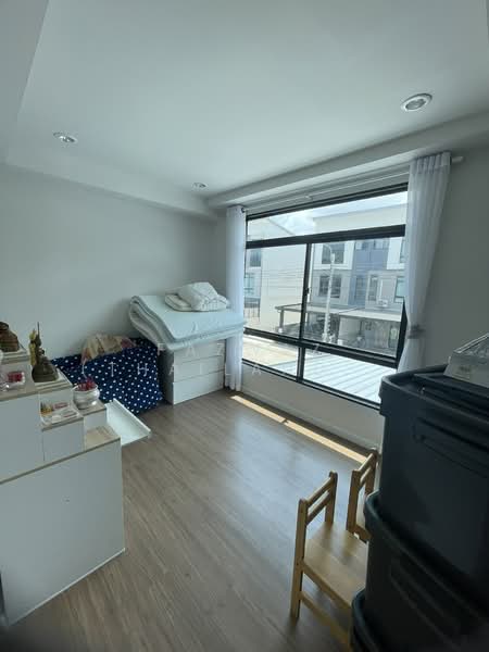 Q Prime Sukhumvit 77, Bangkok, Soi On Nut 46, Suan Luang, Suan Luang, Bangkok, 3 Bedrooms, 163 sqm, Townhouse For Rent, by Fazwaz (Thailand) Co., Ltd., 500445139 - DDproperty.com