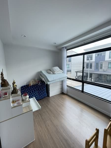Q Prime Sukhumvit 77, Bangkok, Soi On Nut 46, Suan Luang, Suan Luang, Bangkok, 3 Bedrooms, 163 sqm, Townhouse For Rent, by Fazwaz (Thailand) Co., Ltd., 500445139 - DDproperty.com