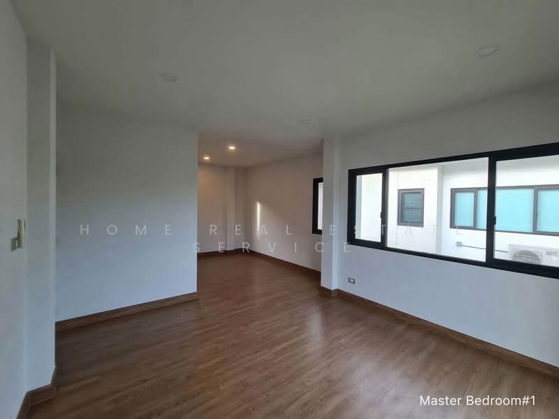 Centro Bangna Km.7, Samut Prakan, Buanakarin Road, Bang Kaeo, Bang Plee, Samut Prakan, 4 Bedrooms, 190 sqm, Single Detached House For Sale, by HOME Real Estate Service, 500445140 - DDproperty.com