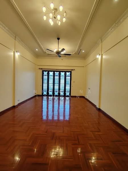 ทาวน์เฮ้าส์ 4-ห้องนอน, กรุงเทพ, วัดท่าพระ, บางกอกใหญ่, กรุงเทพ, 325 ตร.ม., ทาวน์เฮ้าส์ ขาย, โดย Nicha Na Lampang, 500445151 - DDproperty.com
