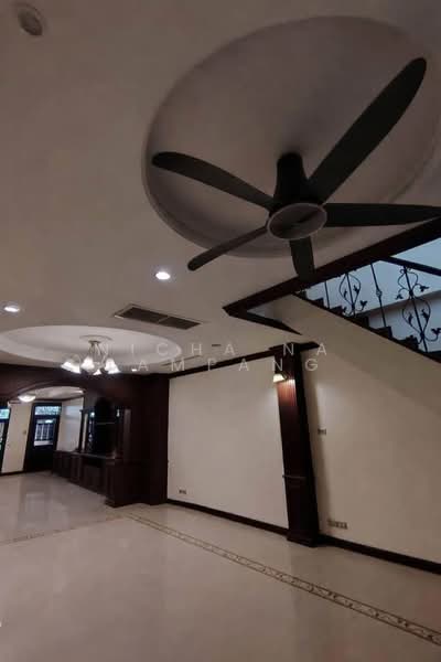 ทาวน์เฮ้าส์ 4-ห้องนอน, กรุงเทพ, วัดท่าพระ, บางกอกใหญ่, กรุงเทพ, 325 ตร.ม., ทาวน์เฮ้าส์ ขาย, โดย Nicha Na Lampang, 500445151 - DDproperty.com